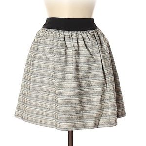 Banana Republic beige striped skirt